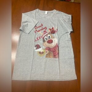 Gray Reindeer Graphic Women's Tee